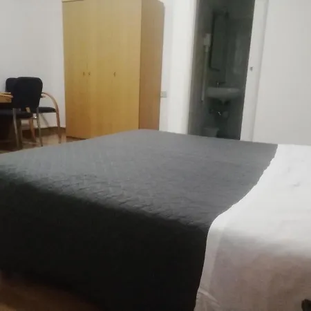 فندق Alabarda 2*