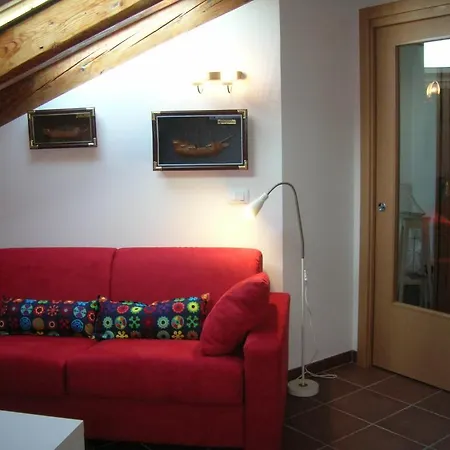 Alabarda فندق 2*