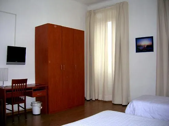 Alabarda ترييستي